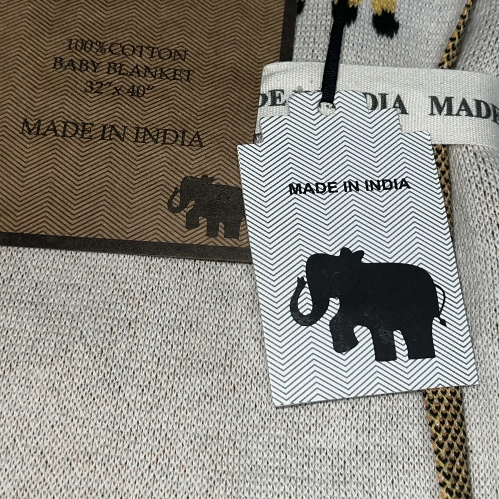 Made In India Baby Giraffe Blanket, Reversible  Knitted  Cotton Ivory/Yellow New